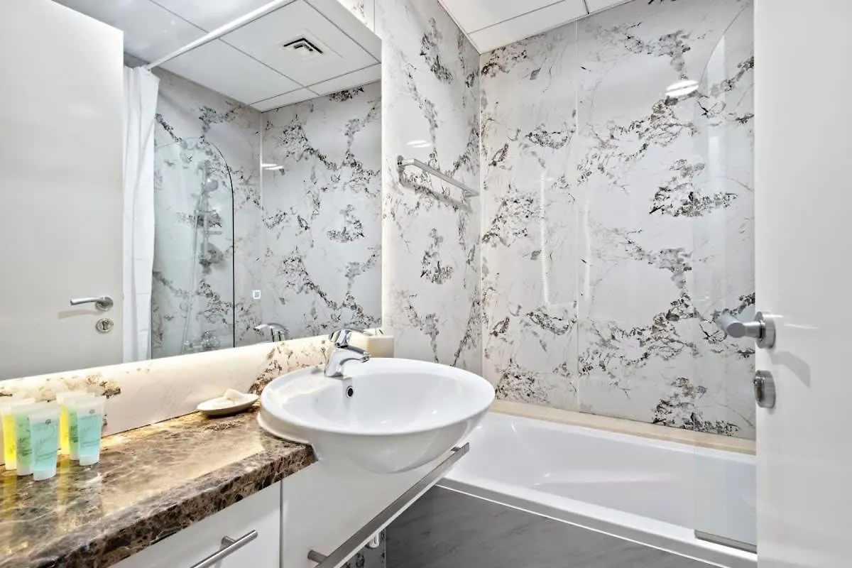 Silkhaus Luxurious 4Bdr Marina View - High Floor Apartment Dubai